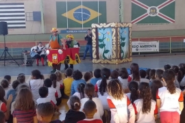 Projeto teatro nas escolas apresenta espetáculo sobre Meio Ambiente